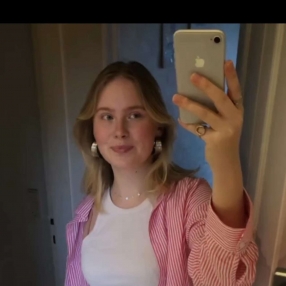 Laura, Babysitter i Svendborg