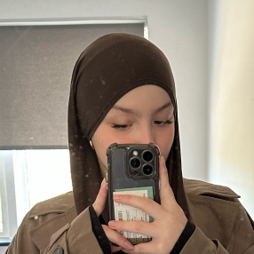 Amine, Babysitter i Bjæverskov