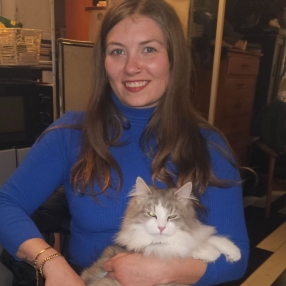 Hannah Elena, Babysitter in Gentofte