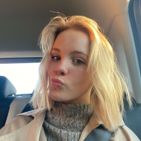 Alberte, Babysitter in Holstebro