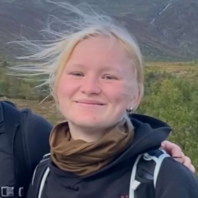 Wilma, Babysitter i Humlebæk
