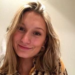 Babysitter Frederikke i Vemmelev