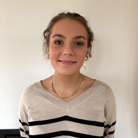 Sofie, Babysitter i Køge
