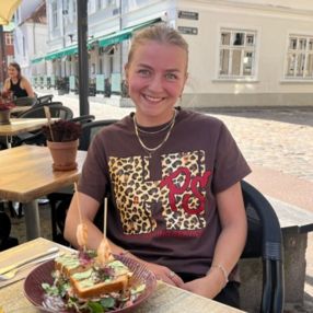 Nanna Lene, Babysitter i Aalborg