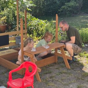 Charlotte, Familie i Herlev