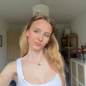 Hilde, Babysitter in Ballerup