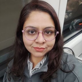Nusrat Mofiz, Babysitter in København