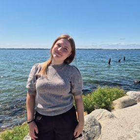 Emilie, Babysitter i Ringkøbing