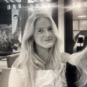 Mathilde, Babysitter i Aalborg