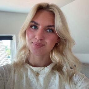 Naima, Babysitter i Nibe