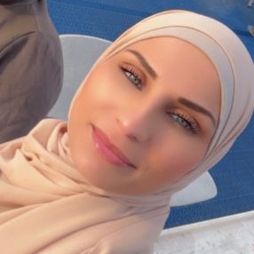 Faten, Babysitter i København