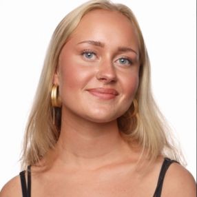 Frida, Babysitter in Hellerup