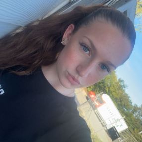 Nadia, Babysitter i Kastrup