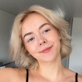 Caroline, Babysitter in Holstebro
