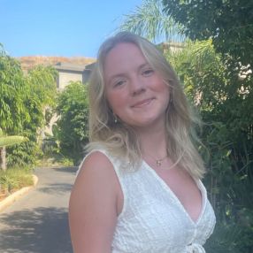 Andrea, Babysitter i Greve