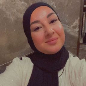 Tugba, Babysitter i Glostrup