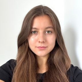 Kata, Babysitter i Aalborg