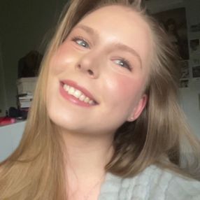 Sofiya, Babysitter i Hillerød