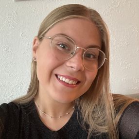 Caroline, Babysitter i Viborg