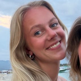 Linea, Babysitter i Aarhus