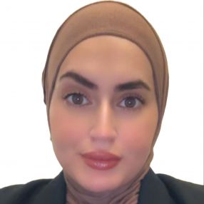 Layal, Babysitter in Ringsted