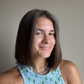 Paola, Babysitter in København