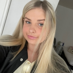 Frederikke, Babysitter i København