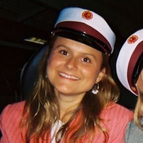 Emilie, Babysitter i Gammel Holte