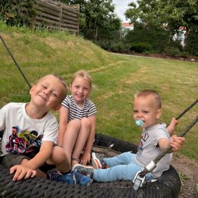 Stephanie, Familie i Næstved