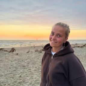 Sofie, Babysitter i Frederikshavn
