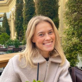 Sara, Babysitter i Silkeborg