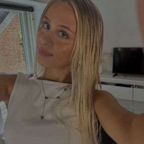 Frederikke, Babysitter i Ølgod
