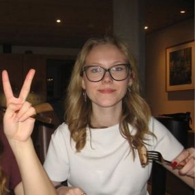 Victoria, Babysitter i Fjerritslev