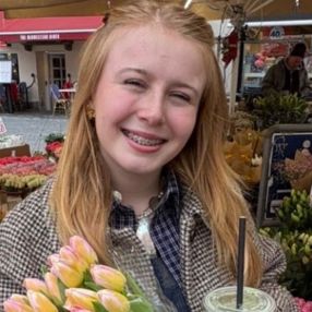 Signe, Babysitter i Lillerød
