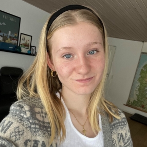 Liv, Babysitter in Rødkærsbro