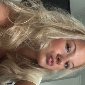 Malou, Babysitter in Fredensborg