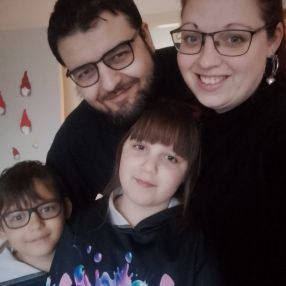 Ayoe, Familie i Tarm