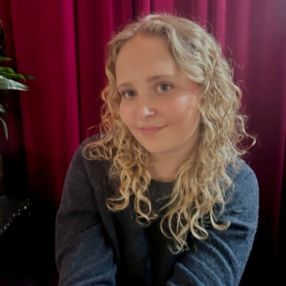 Nicoline, Babysitter i Horsens