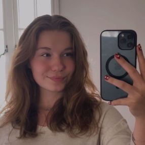 Karen, Babysitter i Løgstør