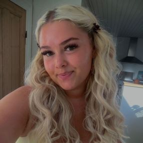 Katrine, Babysitter i Svendborg
