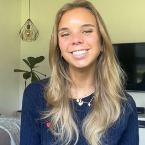 Lærke, Babysitter i Glostrup