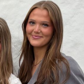 Maia, Babysitter i Kolding