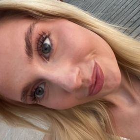 Lisa, Babysitter i Aalborg
