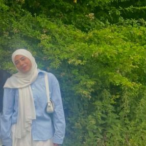 Zamzam, Babysitter i Ishøj