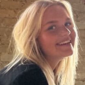 Sofie, Babysitter i Billund