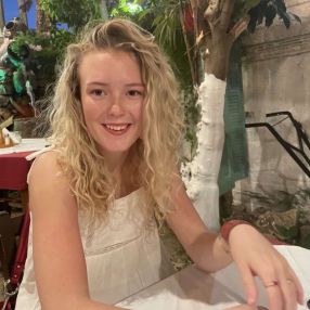 Cecilie, Babysitter i Silkeborg