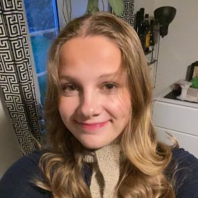Sofia, Babysitter i Aalborg
