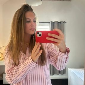 Annika, Babysitter in Hobro