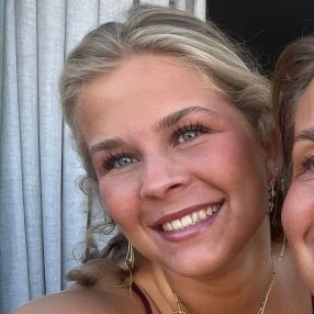 Solvej, Babysitter in Køge
