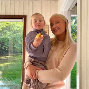 Asta, Babysitter in København